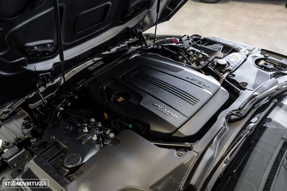 Jaguar F-Type 2.0 i4 R-Dynamic - 31