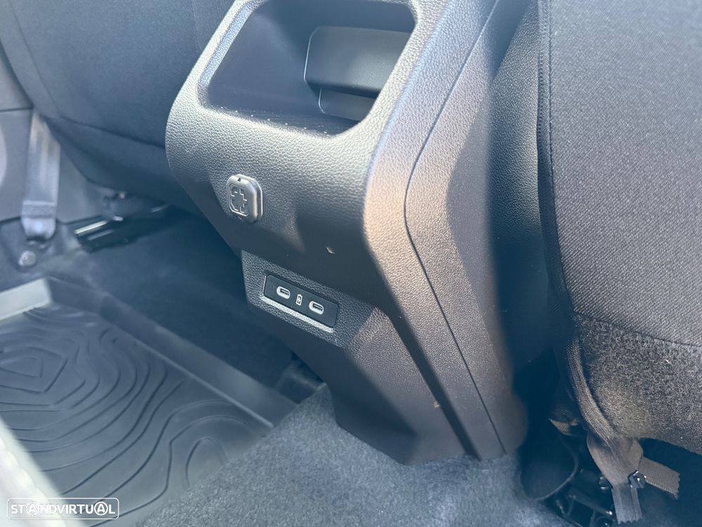 Dacia Duster 1.6 Hybrid Journey - 46