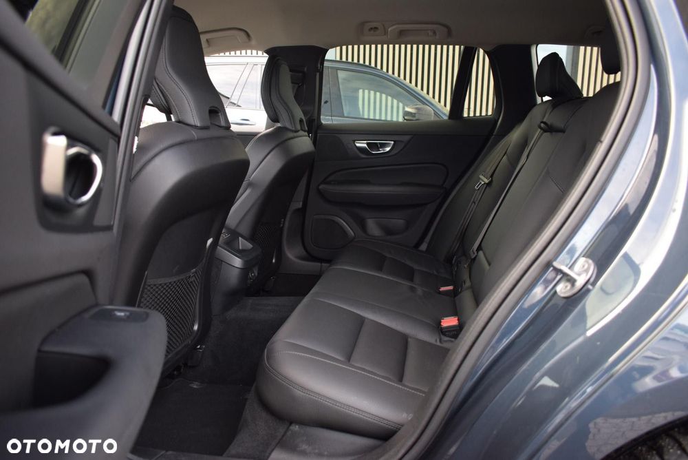 Volvo V60 - 23