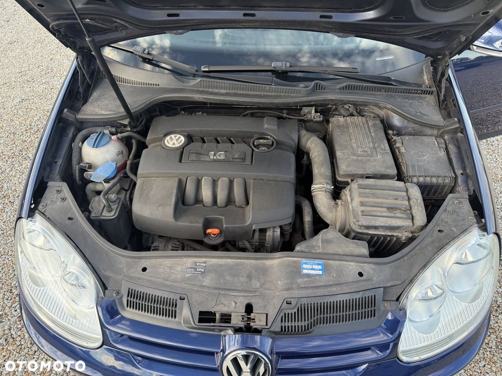 Volkswagen Golf 1.6 Comfortline - 38