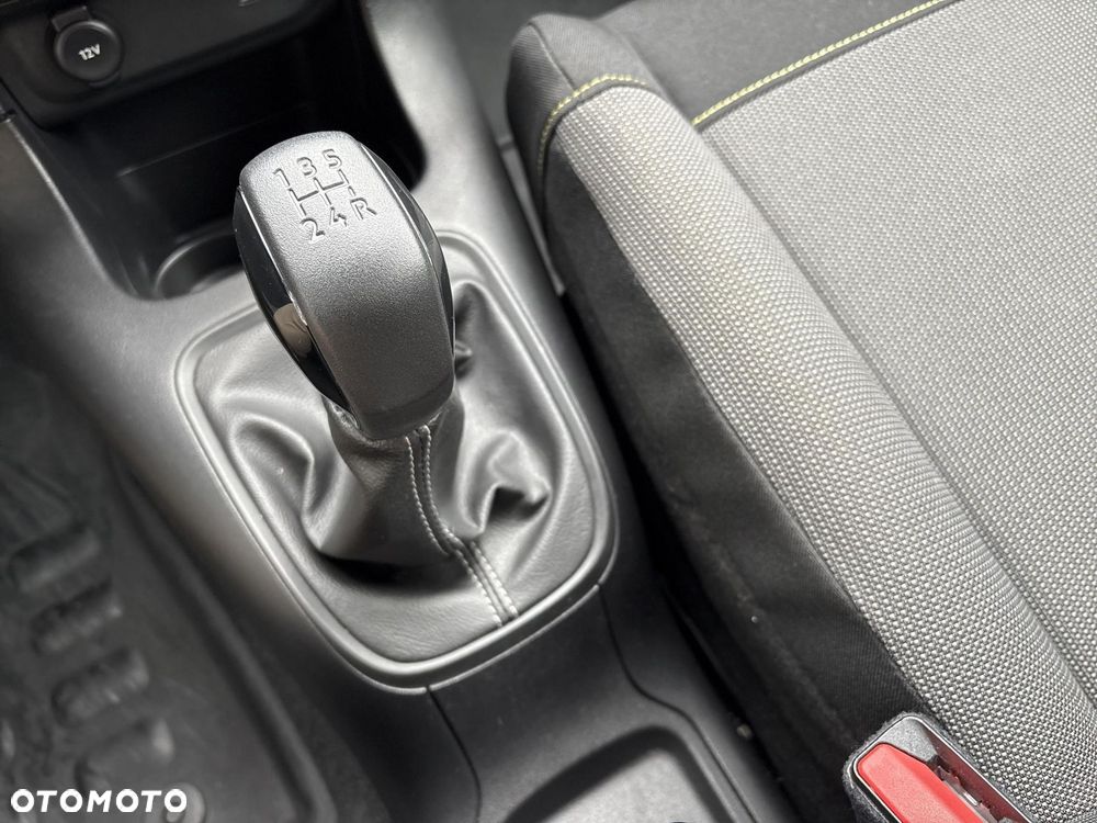 Citroën C3 1.2 PureTech GPF Feel - 15