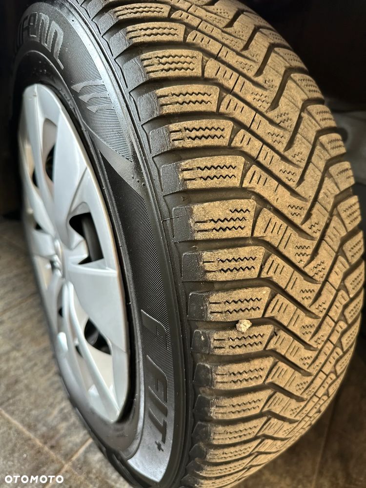 Toyota Corolla 1.5 Active - 23