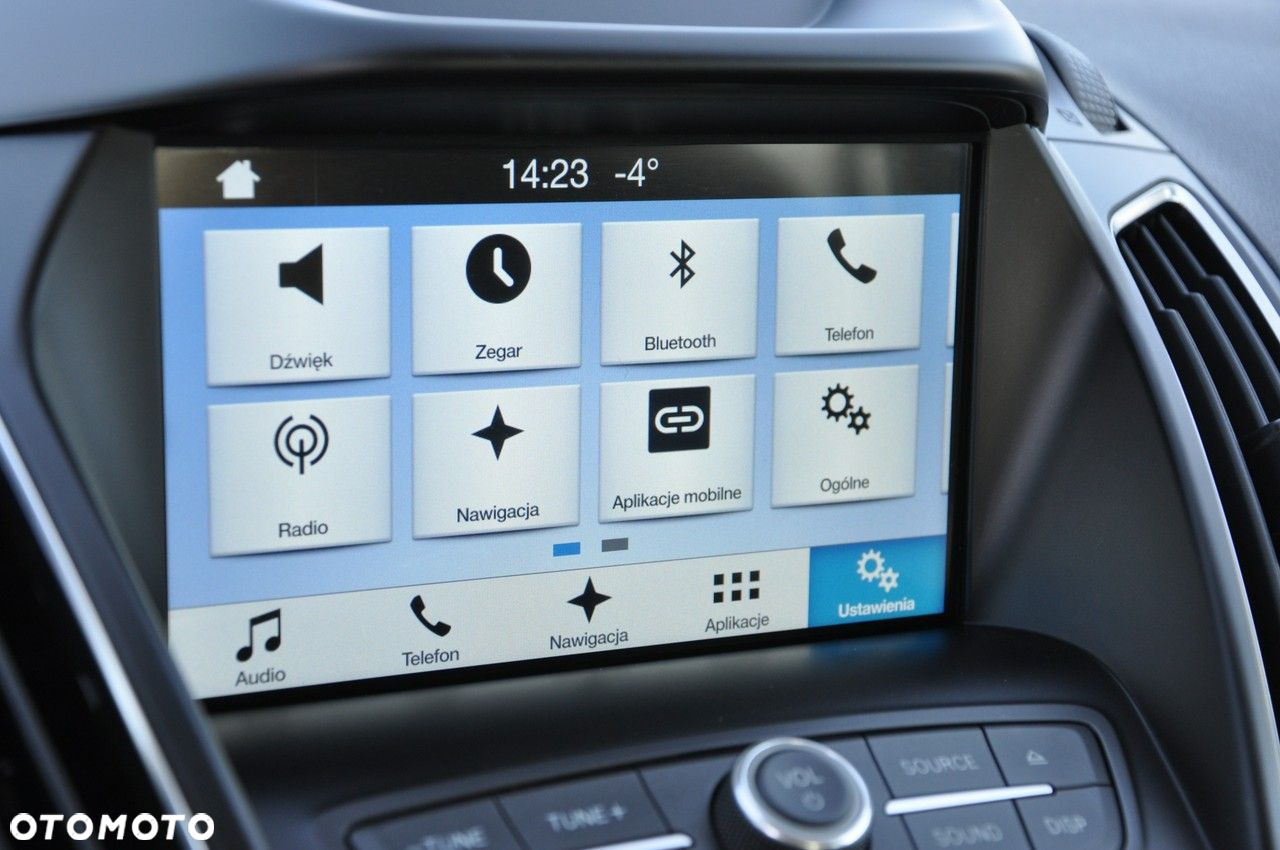 Ford Grand C-MAX - 22