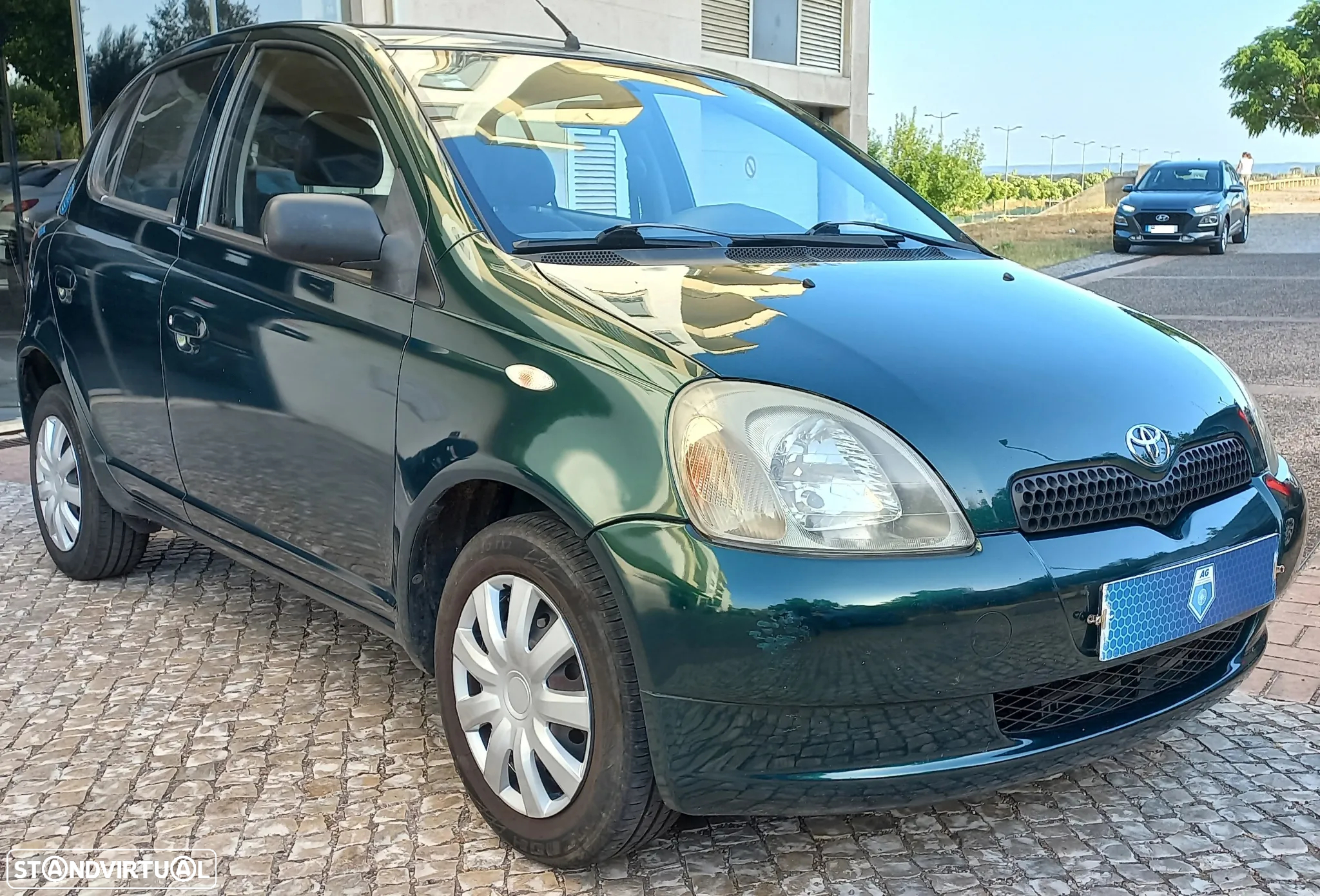 Toyota Yaris 1.0 Base C/Radio - 2