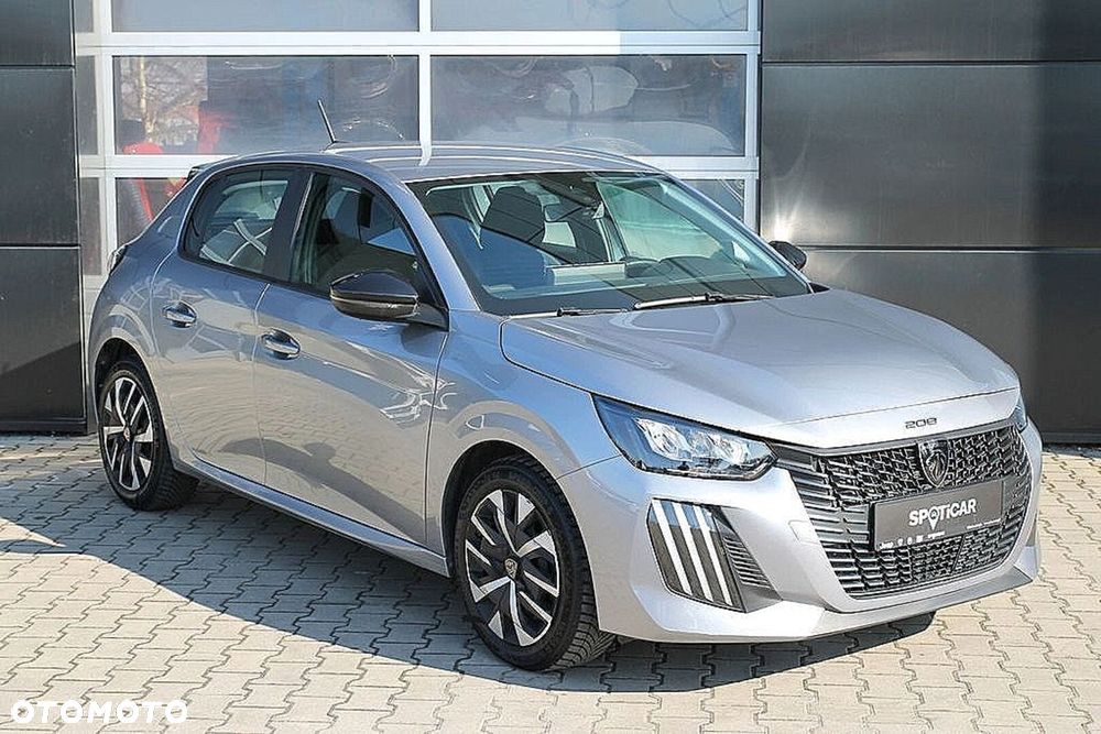 Peugeot 208 - 17