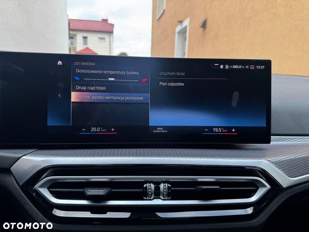 BMW Seria 3 320d xDrive M Sport sport - 38