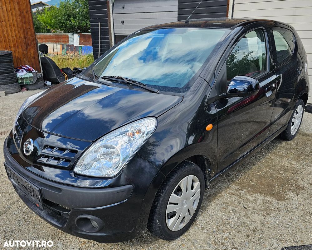 Nissan Pixo - 1