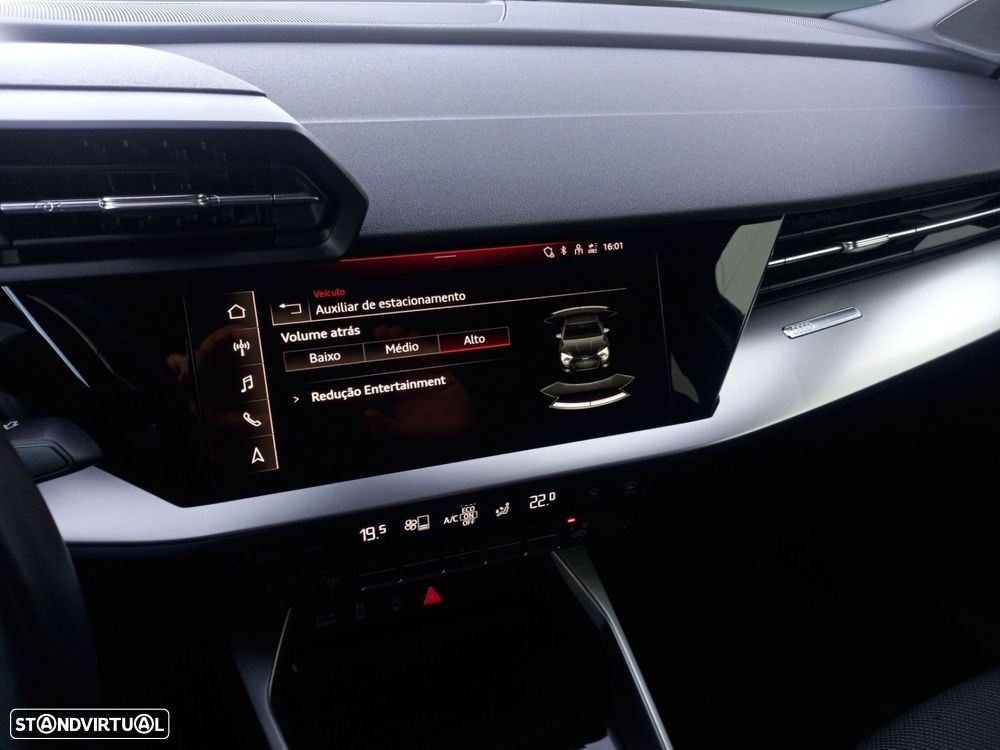 Audi A3 Limousine 30 TFSI Advanced S tronic - 13