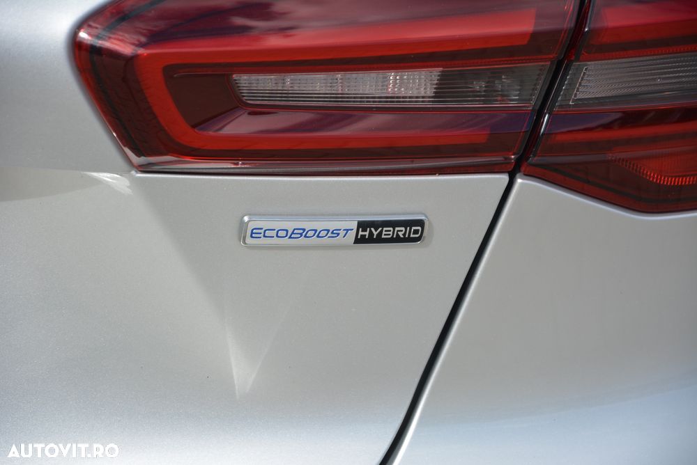 Ford Focus 1.0 EcoBoost Hybrid ST-LINE STYLE - 25