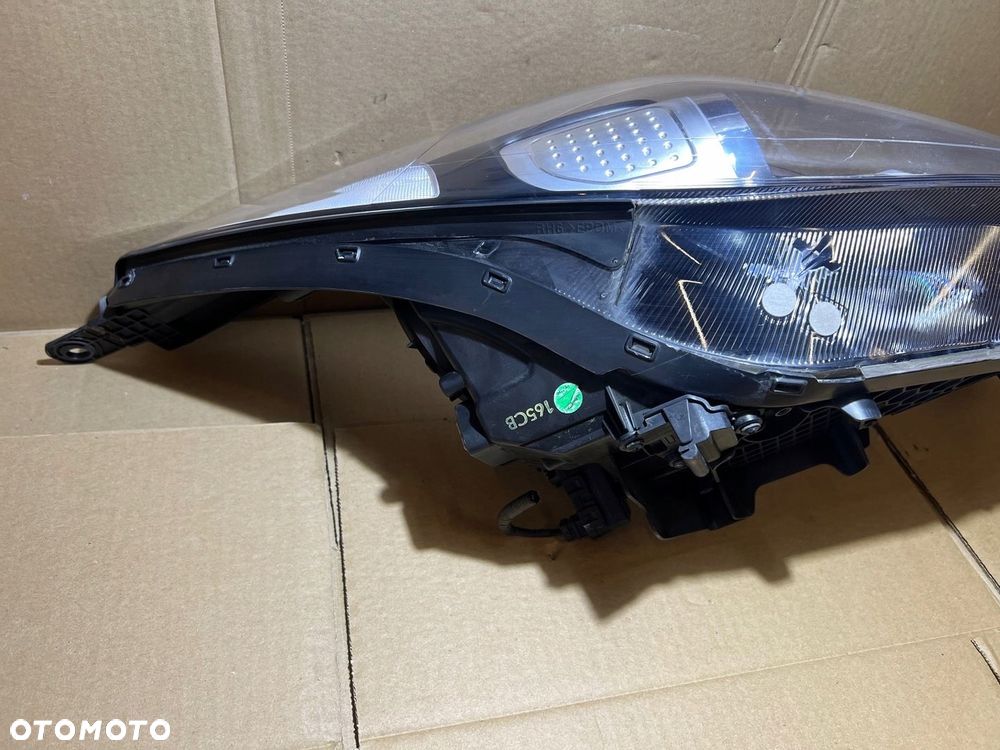KIA SPORTAGE 4 IV LAMPA PRAWA PRZEDNIA PRAWY PRZÓD 92102-F1010 - 15