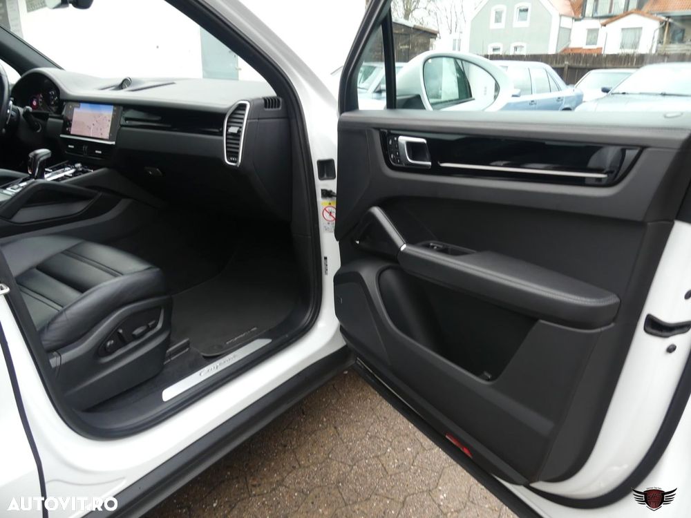 Porsche Cayenne E-Hybrid Tiptronic S - 15