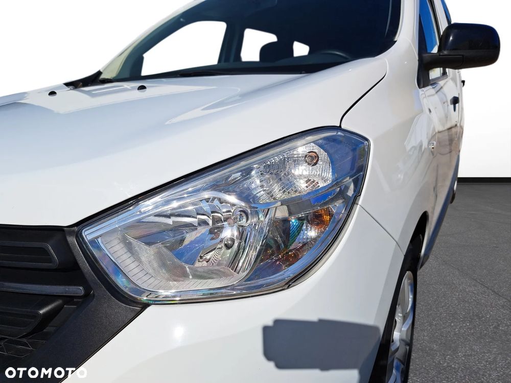 Dacia Dokker 1.5 Blue dCi Laureate - 11