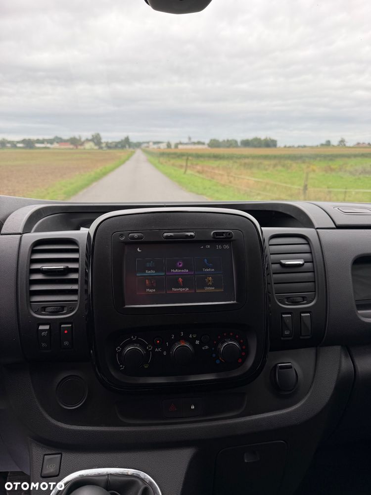 Opel Vivaro - 17