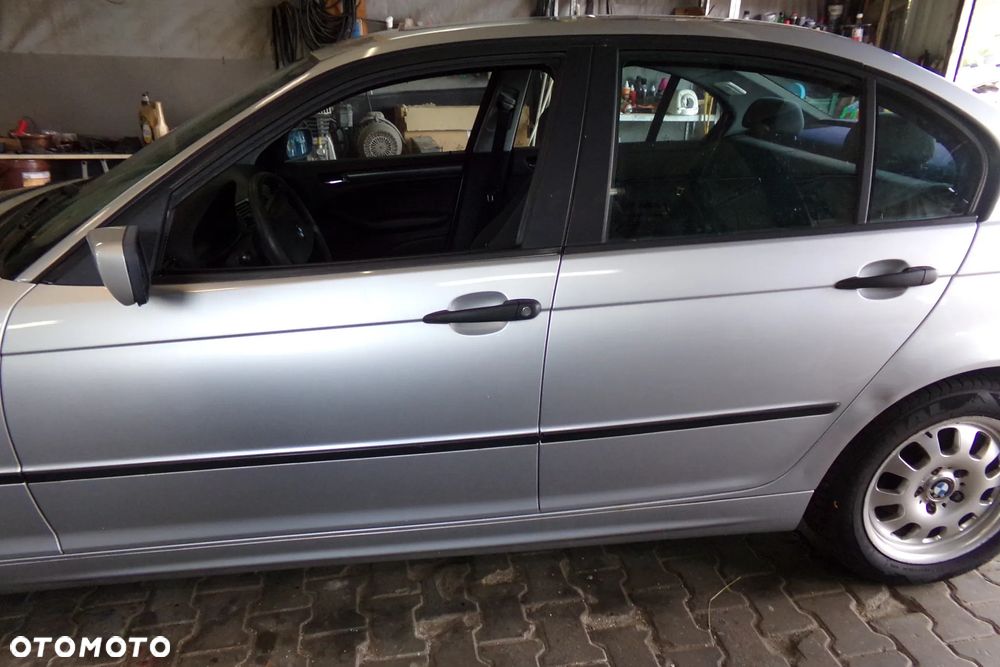 BMW Seria 3 316i - 7