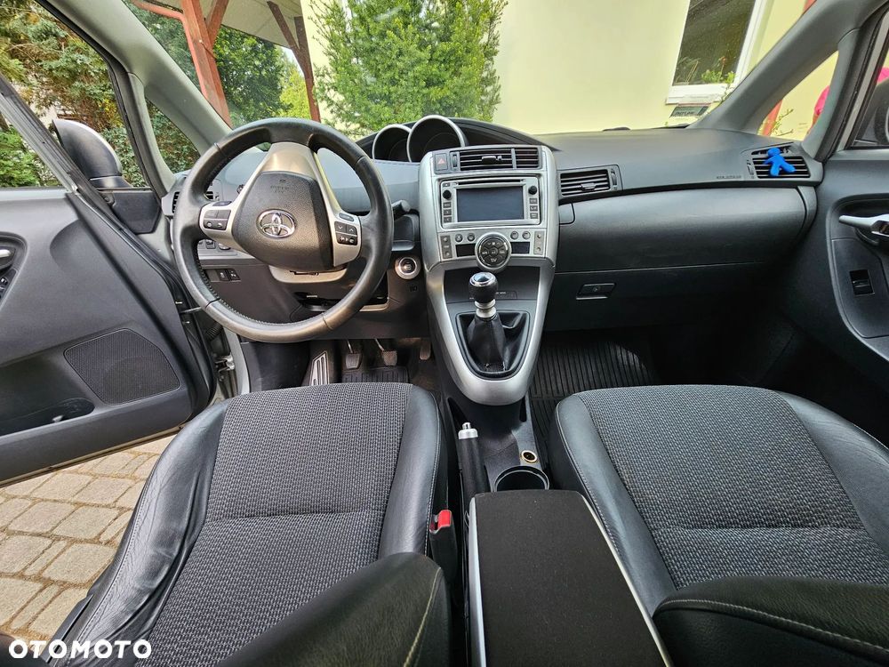 Toyota Verso 1.8 Sol plus - 13
