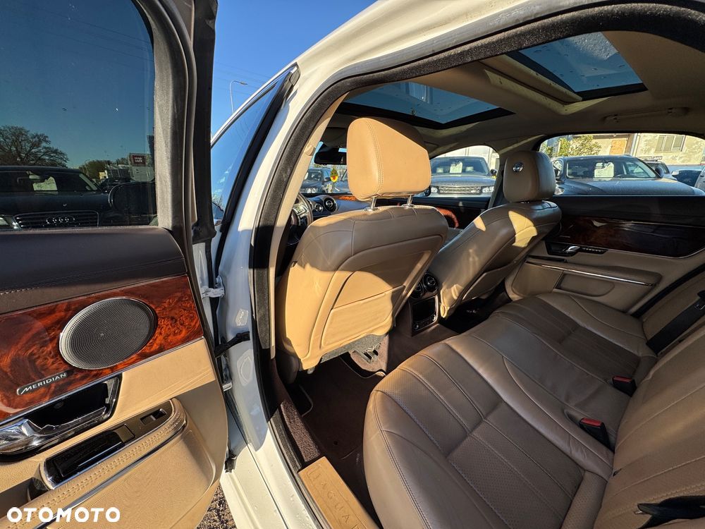 Jaguar XJ 3.0 T AWD Portfolio - 20