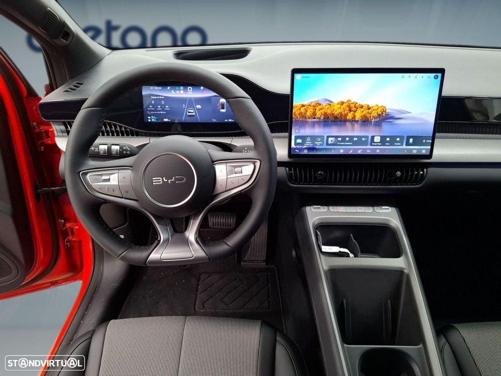 BYD Dolphin 1.5 DM-i Comfort — fotografia 13