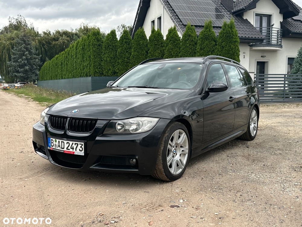 BMW Seria 3 320i - 4