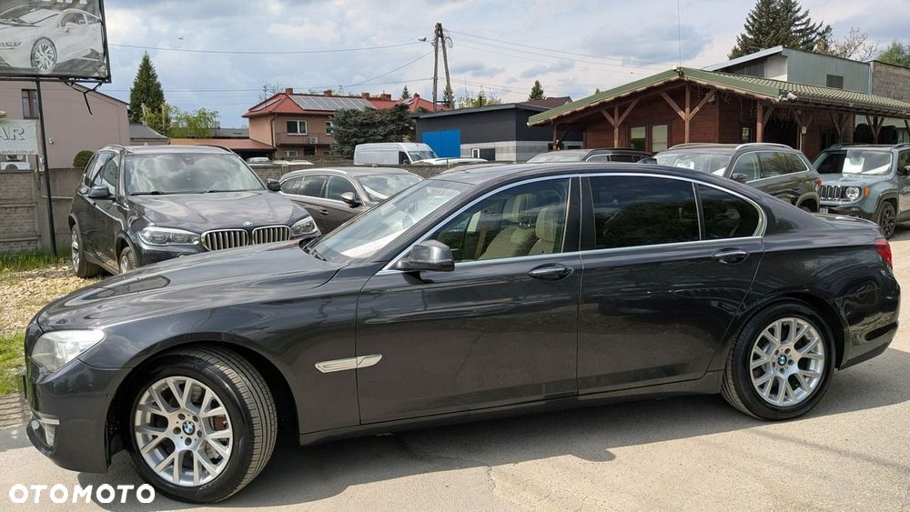 BMW Seria 7 - 4