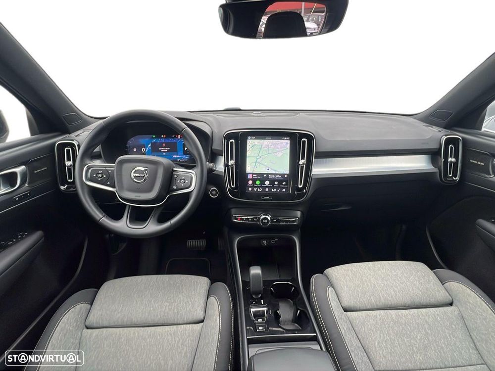 Volvo XC 40 2.0 B3 Plus Dark - 5