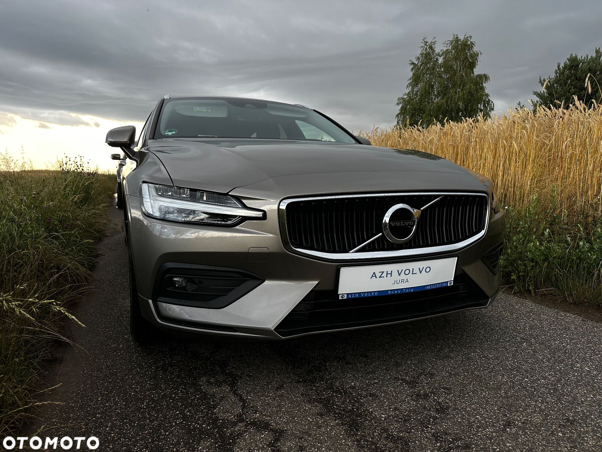 Volvo V60 B3 B Geartronic Momentum - 1