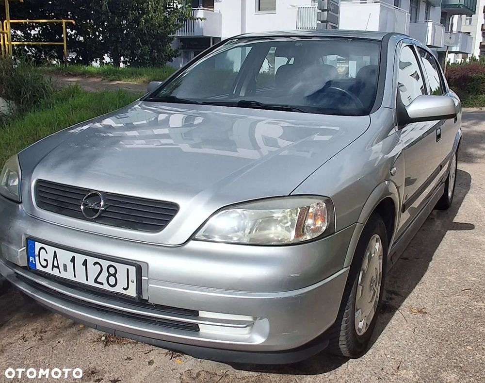 Opel Astra - 1