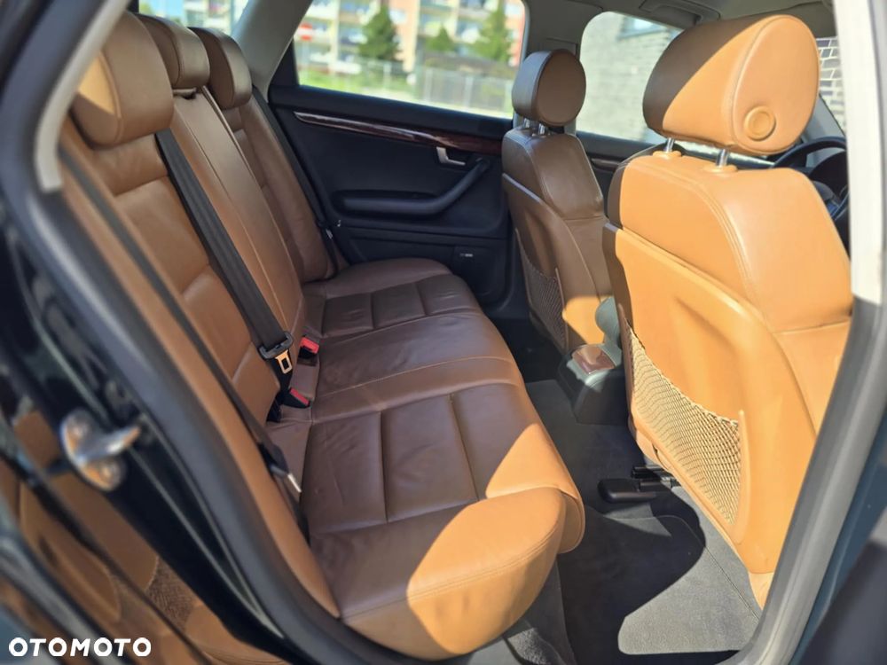 Audi A4 Avant 3.2 FSI Quattro Tiptr - 26