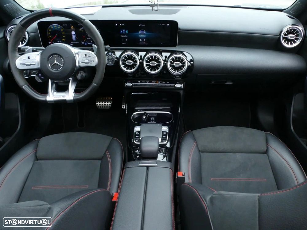 Mercedes-Benz A 35 AMG 4Matic - 42