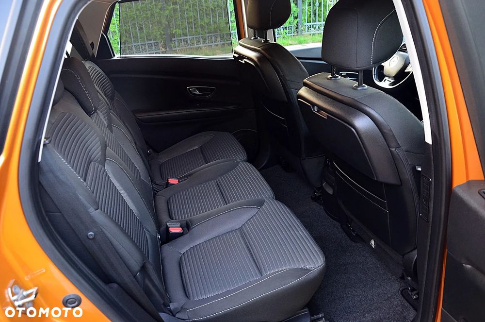 Renault Scenic - 16