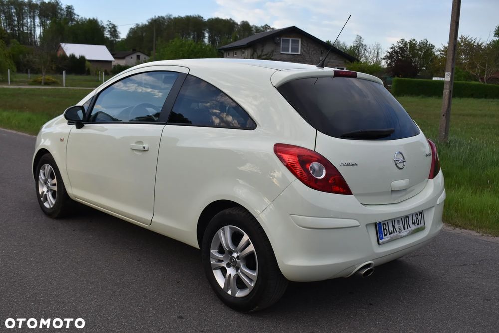 Opel Corsa - 9