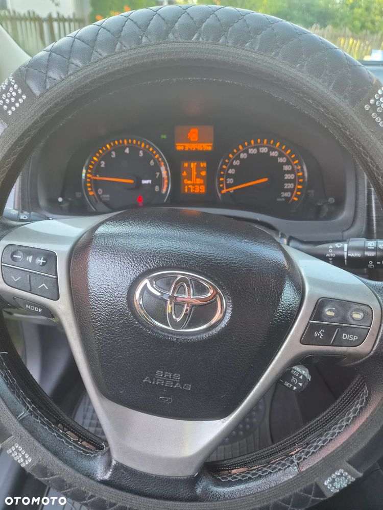 Toyota Avensis 2.0 Sol EU5 - 15