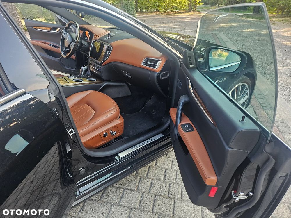 Maserati Ghibli S GranLusso - 6