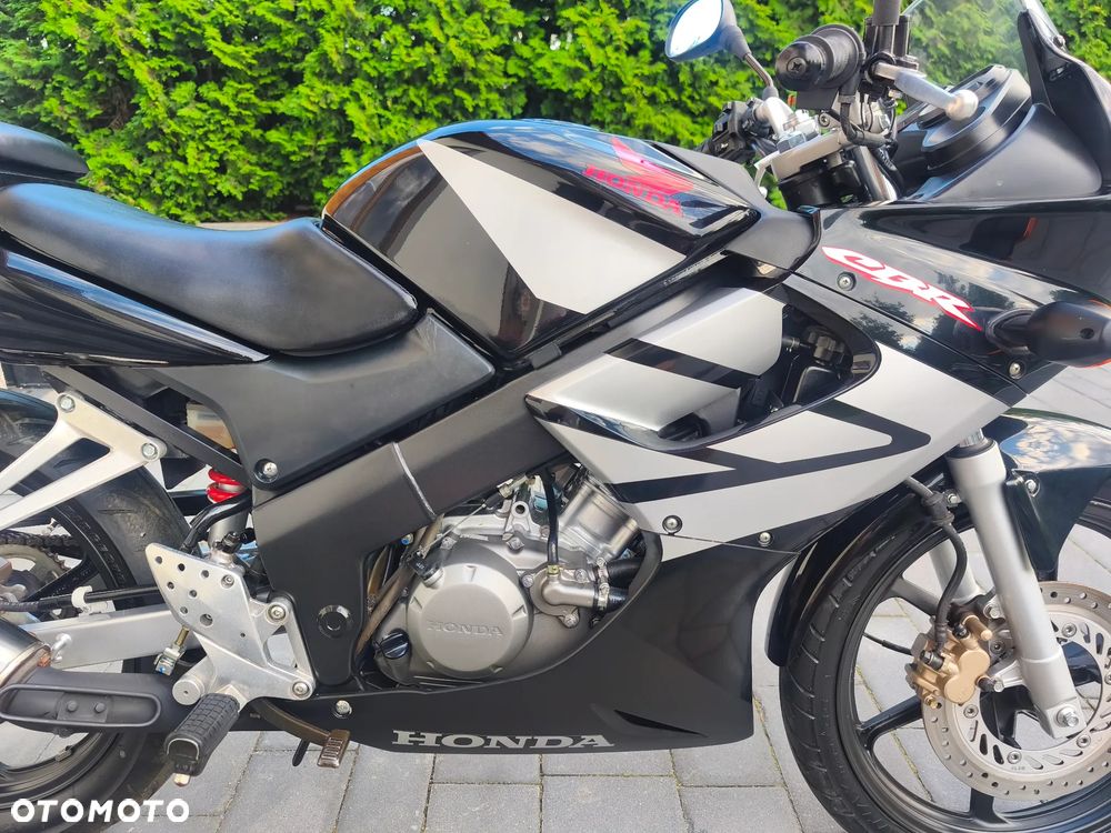 Honda CBR - 14