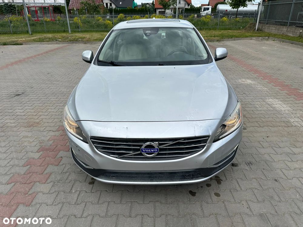 Volvo S60 - 18
