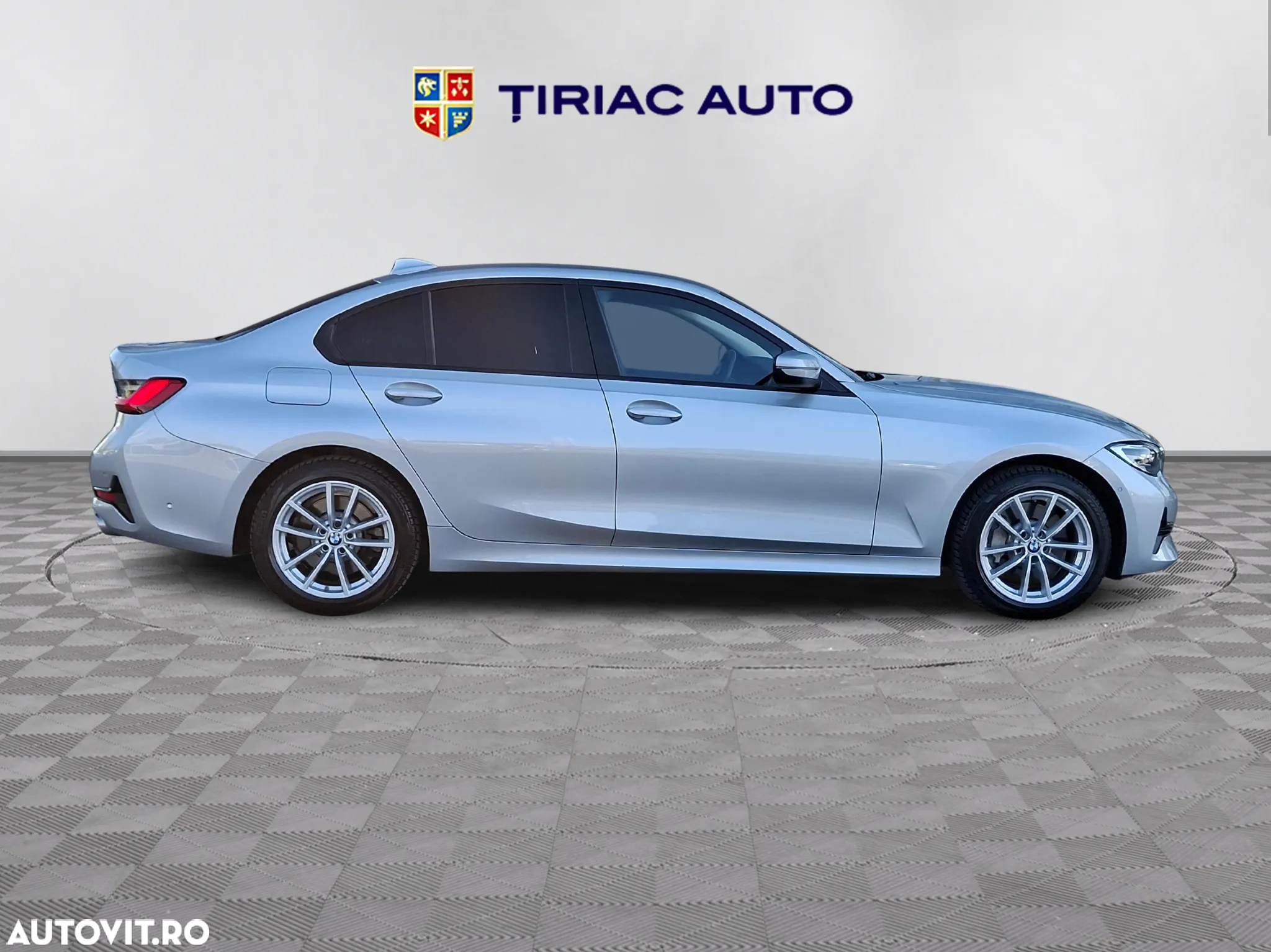 BMW Seria 3 330e Aut. Advantage - 7