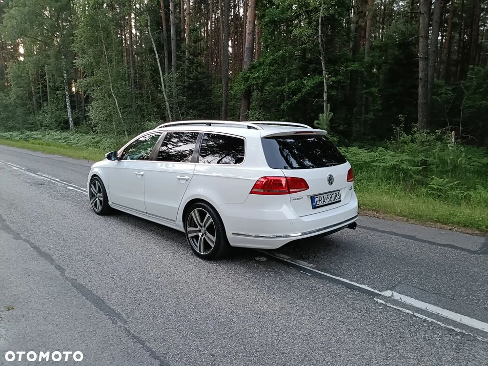 Volkswagen Passat 2.0 TDI Highline R-Style DSG - 20