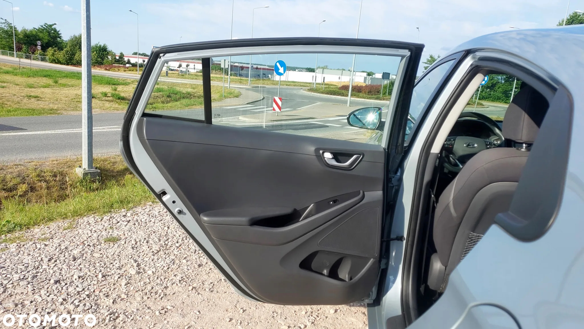 Hyundai IONIQ electric Premium - 9
