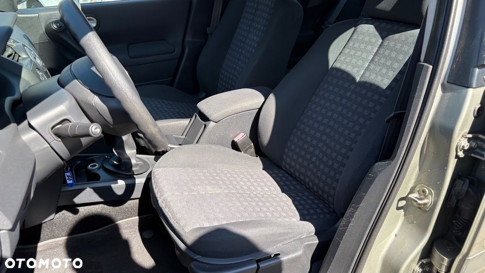 Renault Megane 1.6 16V Air - 21
