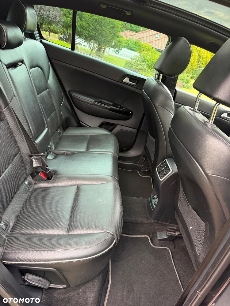 Kia Sportage 2,0 CRDI AWD GT Line - 23
