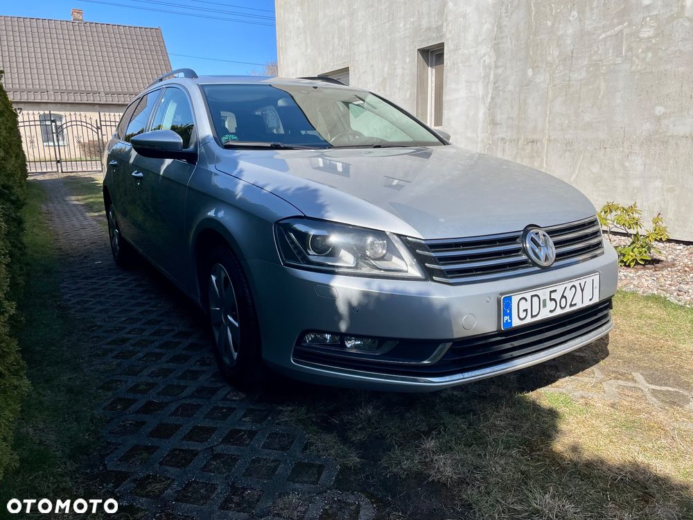 Volkswagen Passat 2.0 TDI DSG BlueMotion Technology Comfortline - 2