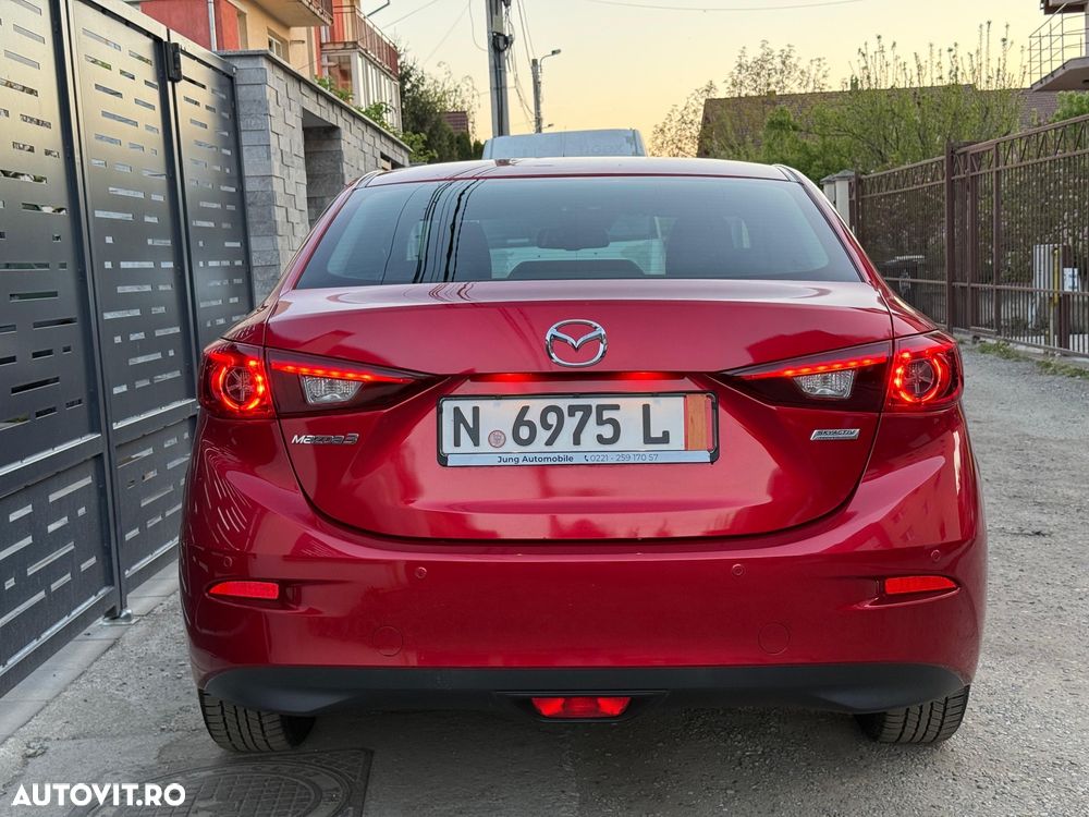 Mazda 3 SKYACTIV-G 120 Urban Limited - 18
