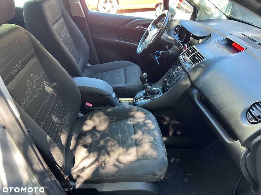 Opel Meriva 1.7 CDTI Active - 27