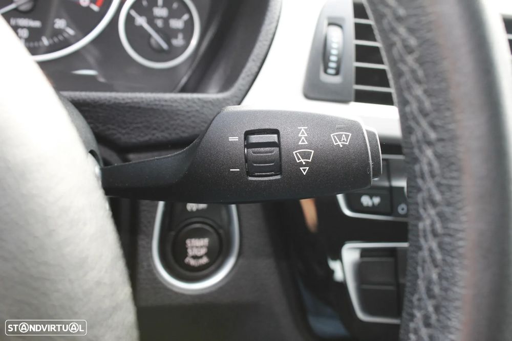 BMW 318 d Advantage Auto - 30