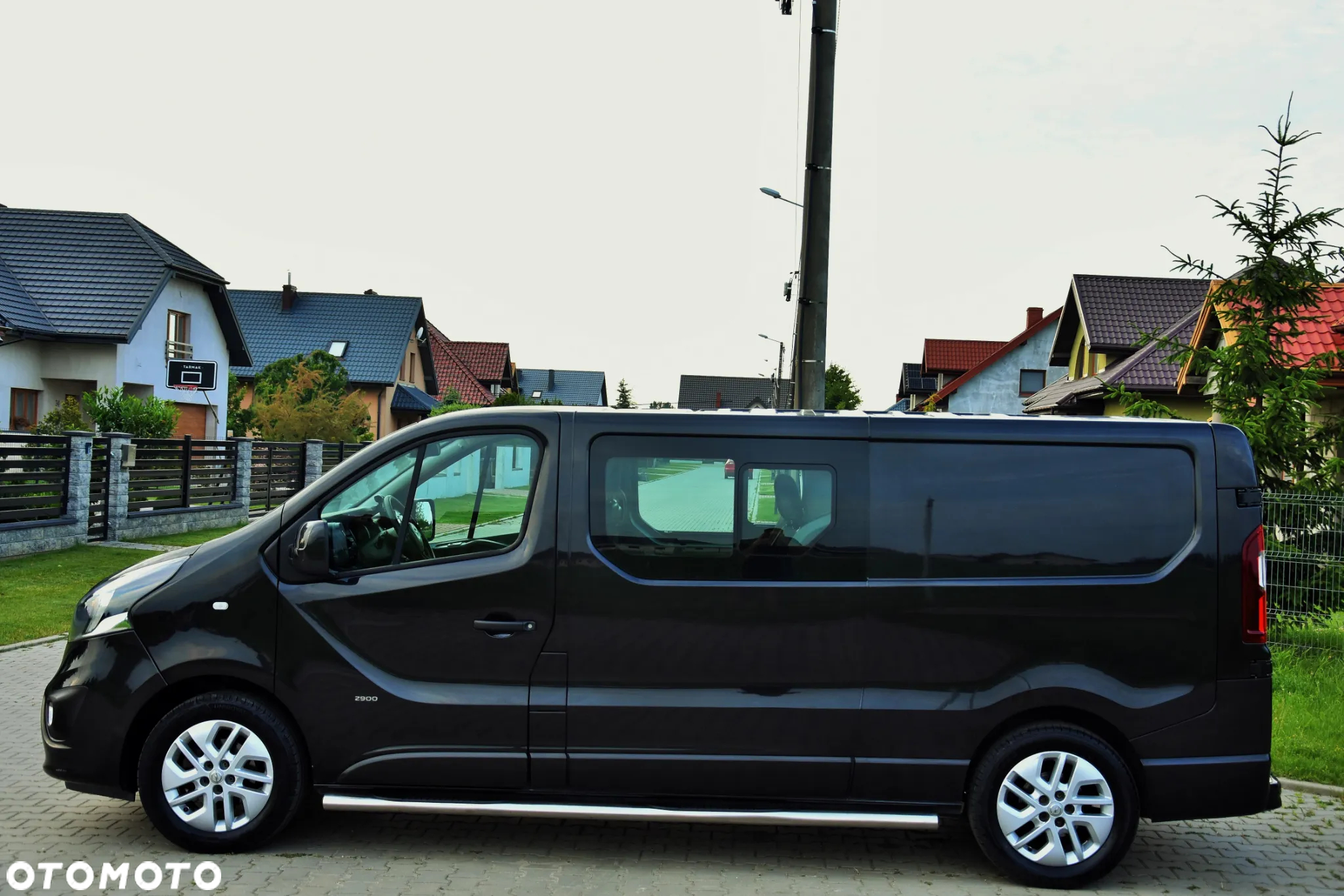 Opel Vivaro L2H1 2.9t Elegance - 8