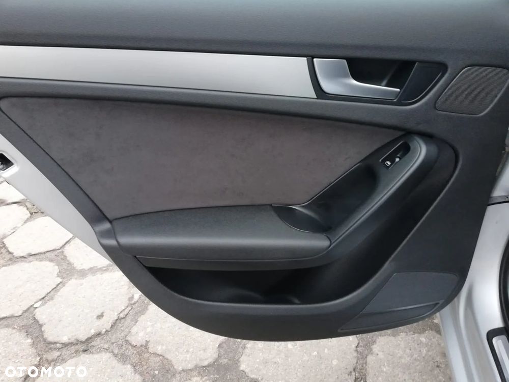 Audi A4 Avant 2.0 TDI DPF S line Sportpaket - 10