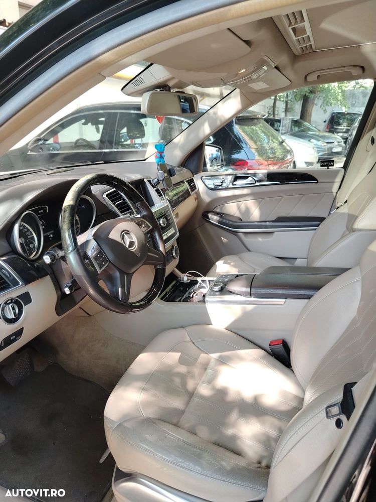 Mercedes-Benz GL - 9