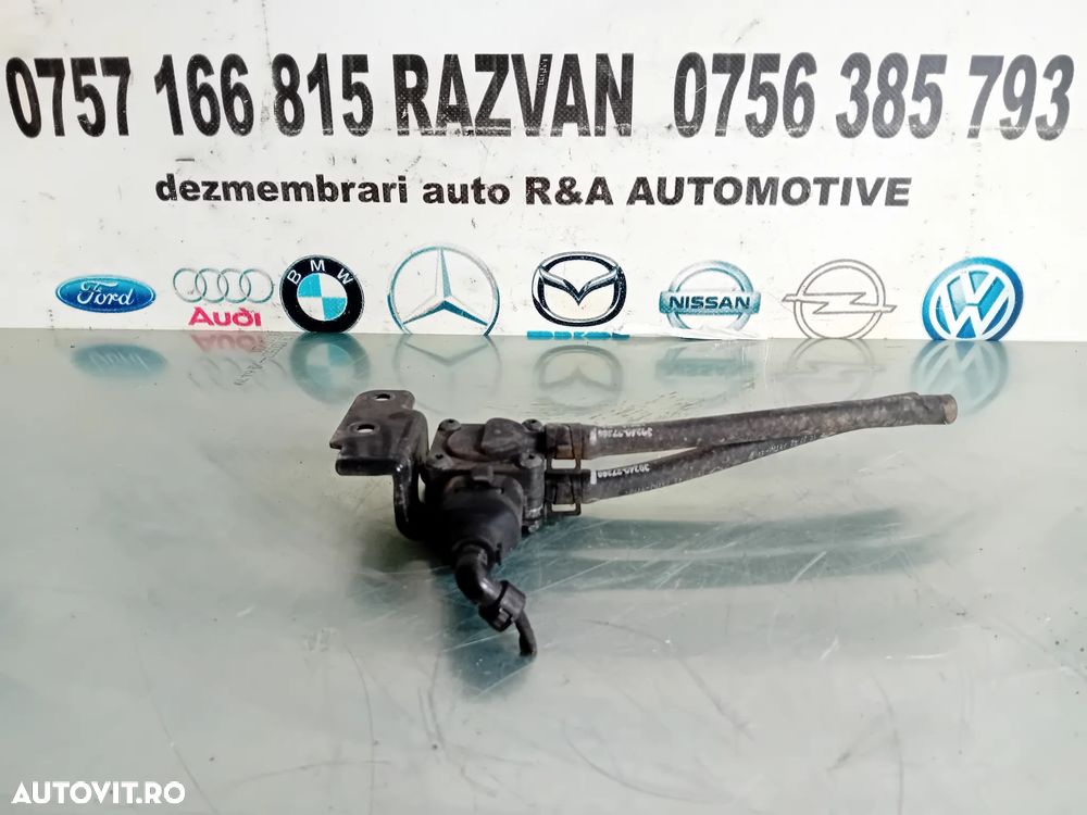 Senzor Presiune Gaze Hyundai Santa Fe 2 II 2.2 Crdi 2006-2012 Cod 39210-27490 - 3