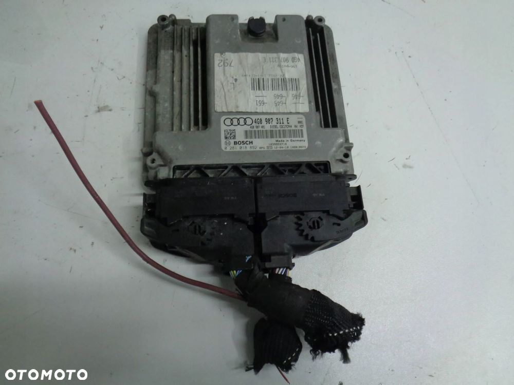 audi a6 c7 3.0 tdi sterownik komputer silnika ecu 11r> - 1