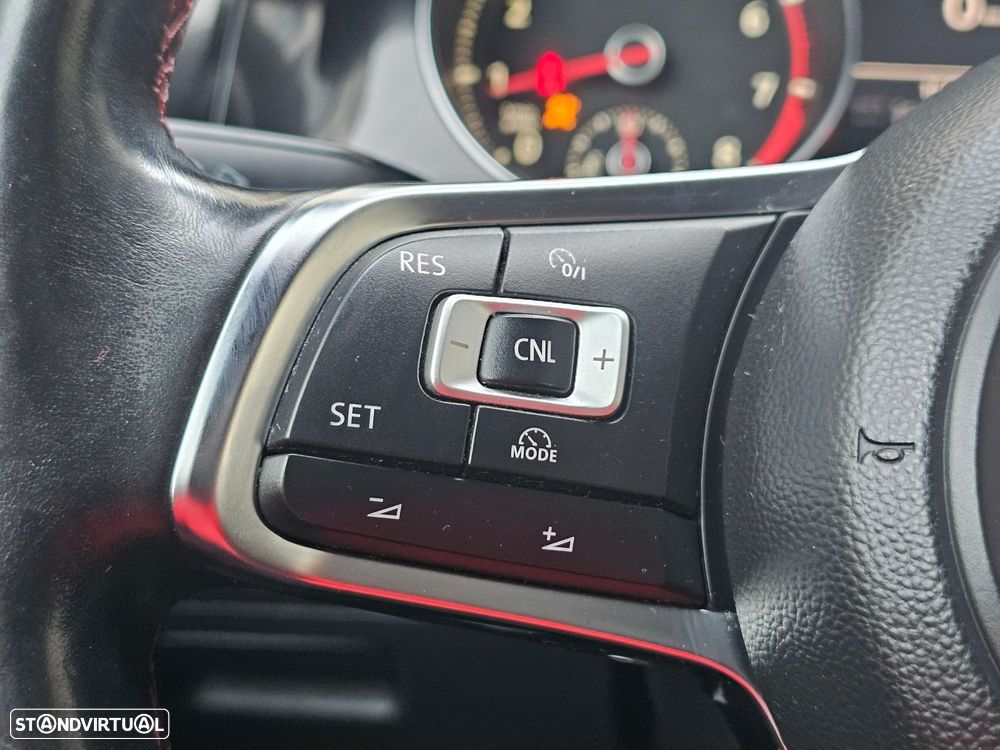VW Golf 2.0 TSi GTi - 17