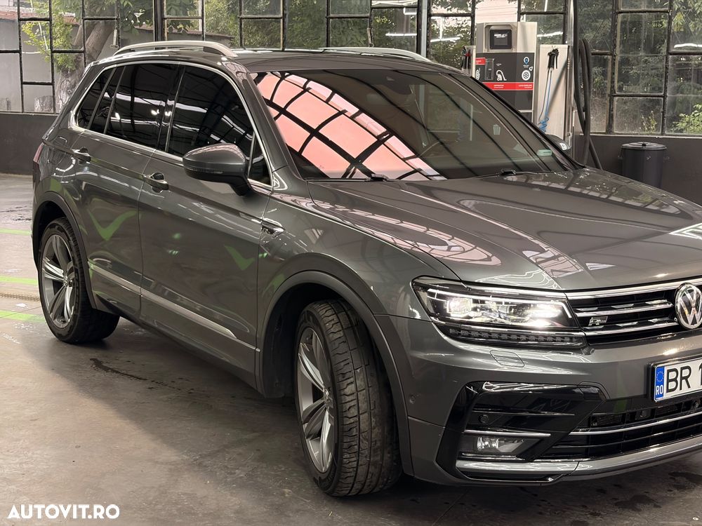 Volkswagen Tiguan - 23